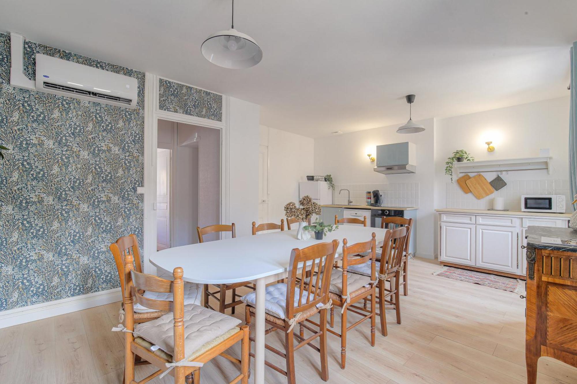 Ferienhaus La Terrasse, 4 Chambres, 10 Pers, Centre